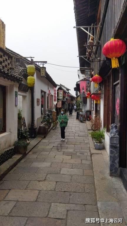 专业问答网站秦霄贤是如何在相声圈内火起来的?,快速解决你的问题